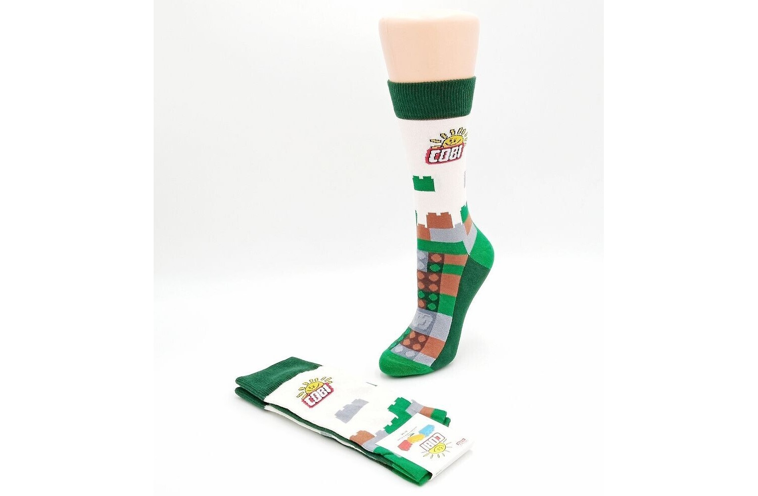 Des chaussettes COBI pour passer l’hiver !